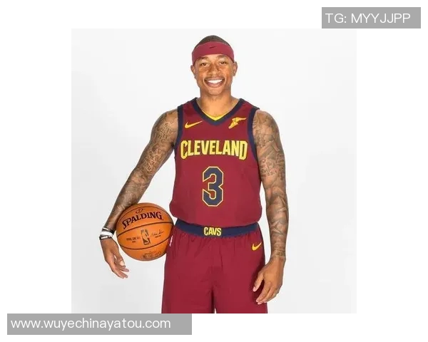 足球明星热爱篮球库里成为他们心中的偶像与灵感来源